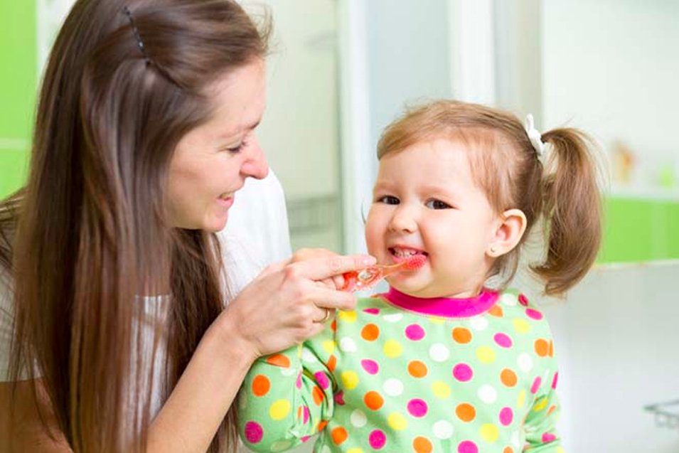 5 Easy Ways to Keep your Kids Teeth Clean & Healthy - 5 Easy Ways to Keep your Kids Teeth Clean Healthy - 5 Easy Ways to Keep your Kids Teeth Clean &#038; Healthy