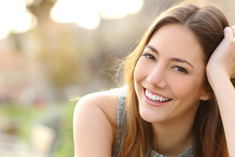 Woman With Perfect Smile And White Teeth [object object] - Woman with perfect smile and white teeth - How To Get That Hollywood Smile: Dental Care